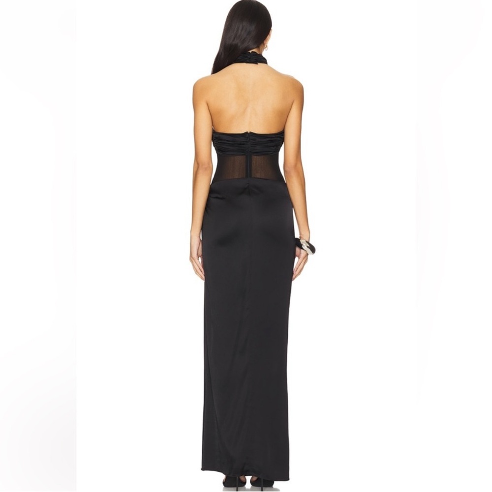 h:ours Raine Maxi Dress in Black - Picture 3 of 10